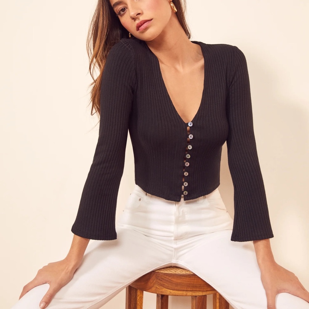 Reformation Gellar knit top in black - size XS
